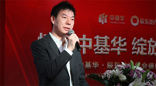 公司董事長袁建強 公司董事長袁建強