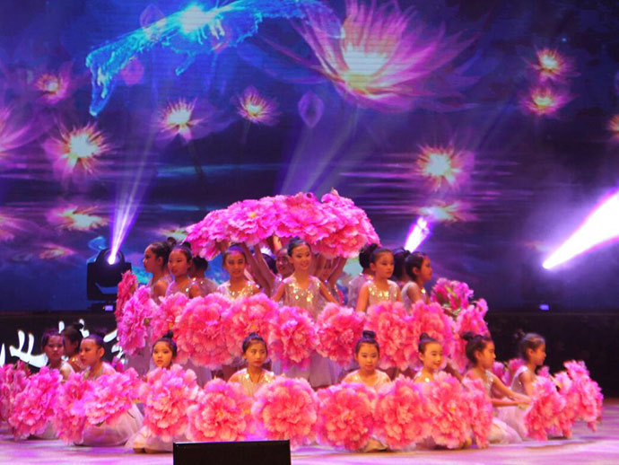 喜訊:中基華再次榮獲“最佳企業(yè)社會(huì)責(zé)任獎(jiǎng)”(圖6) 喜訊:中基華再次榮獲“最佳企業(yè)社會(huì)責(zé)任獎(jiǎng)”(圖6)